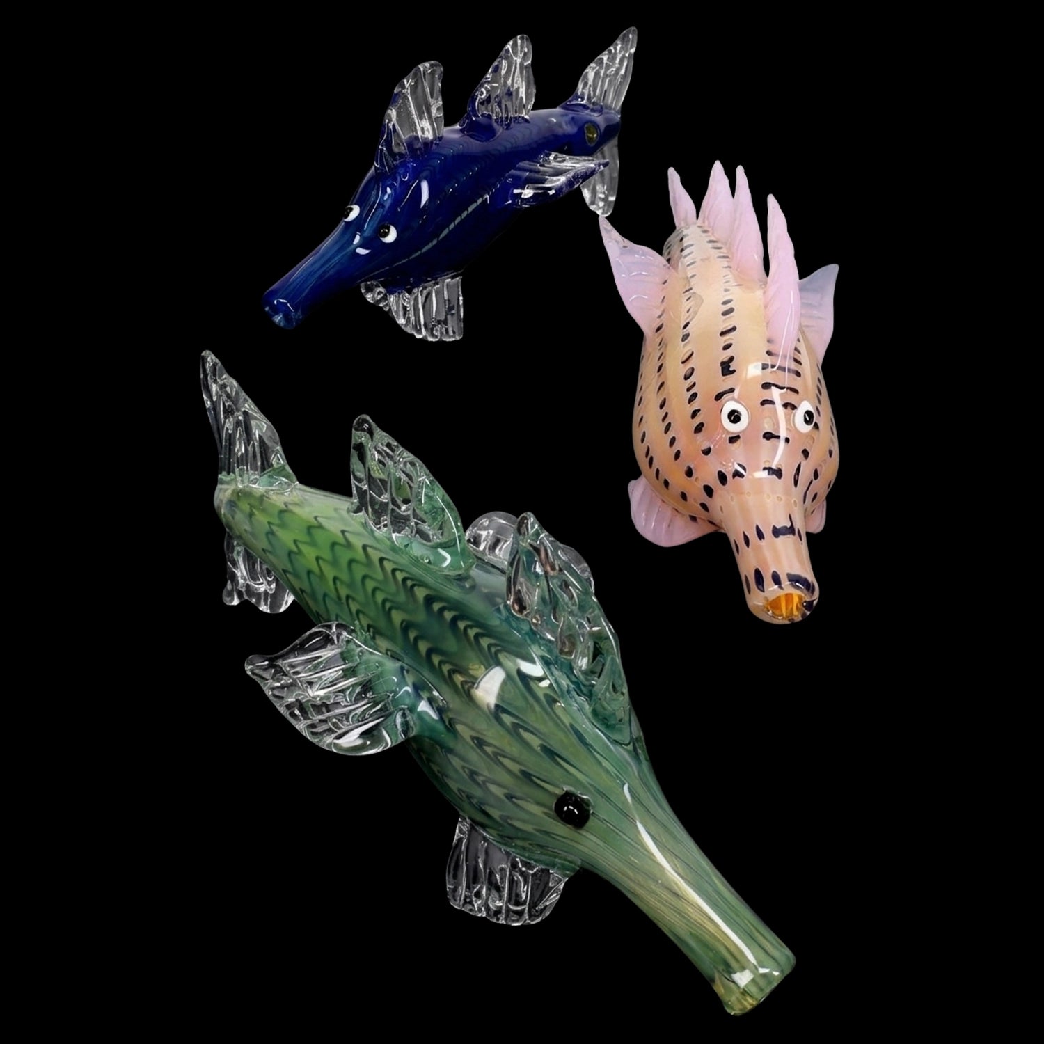 Silver Fumed Color-Changing Glass Shark Pipe “Reef Ripper” – Assorted Colors