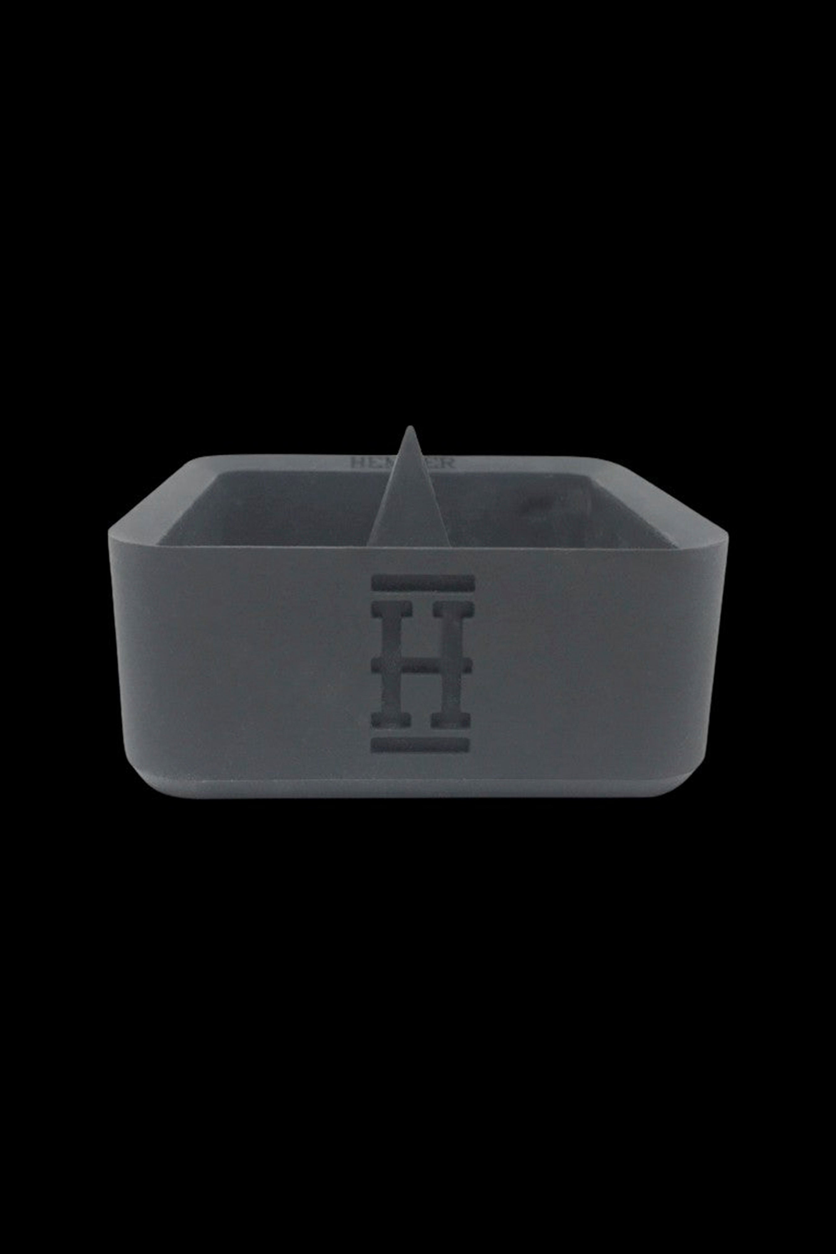 Black cannabis catch tray with a stylized "H" logo.