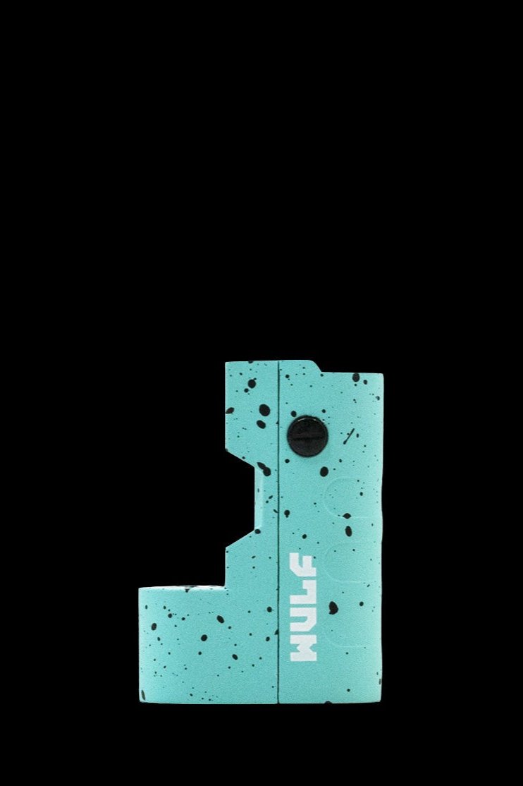 Teal cannabis concentrate container with “NUL” text.