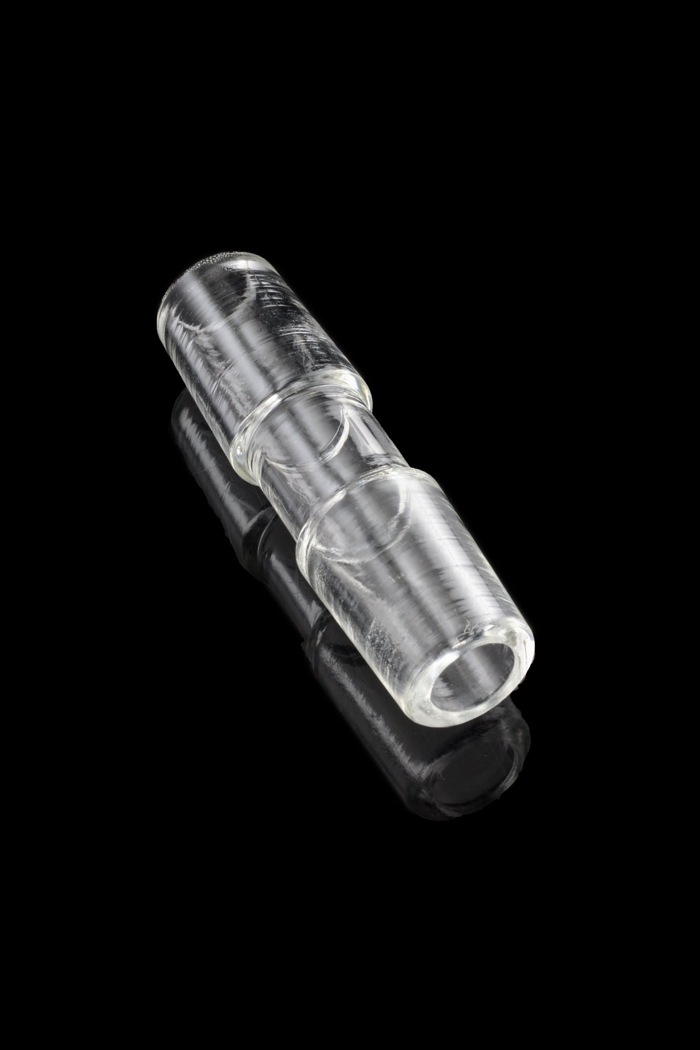 18.8mm-18.8mm - Sleek And Simple Male To Male Adapter - Smoke Cartel -