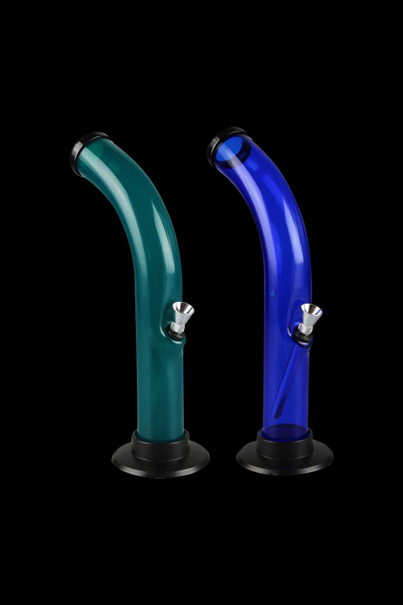 Front view of the Acrylic Curved Water Pipe - Big Chungus, displaying a curved, transparent water pipe against a black background.