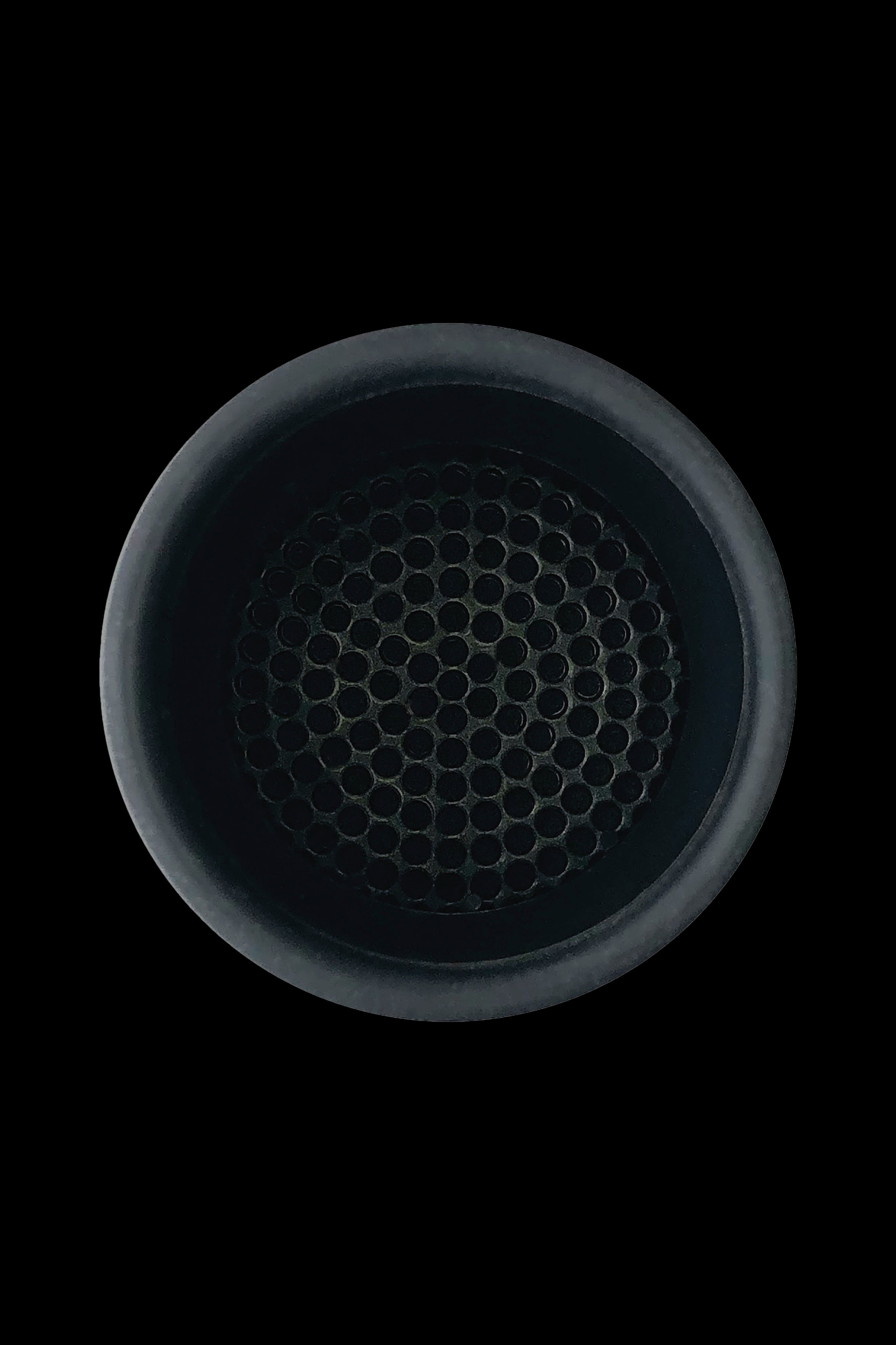 Black honeycomb filter plate for a cannabis pipe or vaporizer.