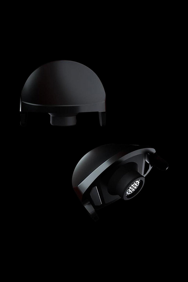 Close-up studio shot of the G Pen Dash Replacement Mouthpiece, highlighting its sleek, black design against a dark background.