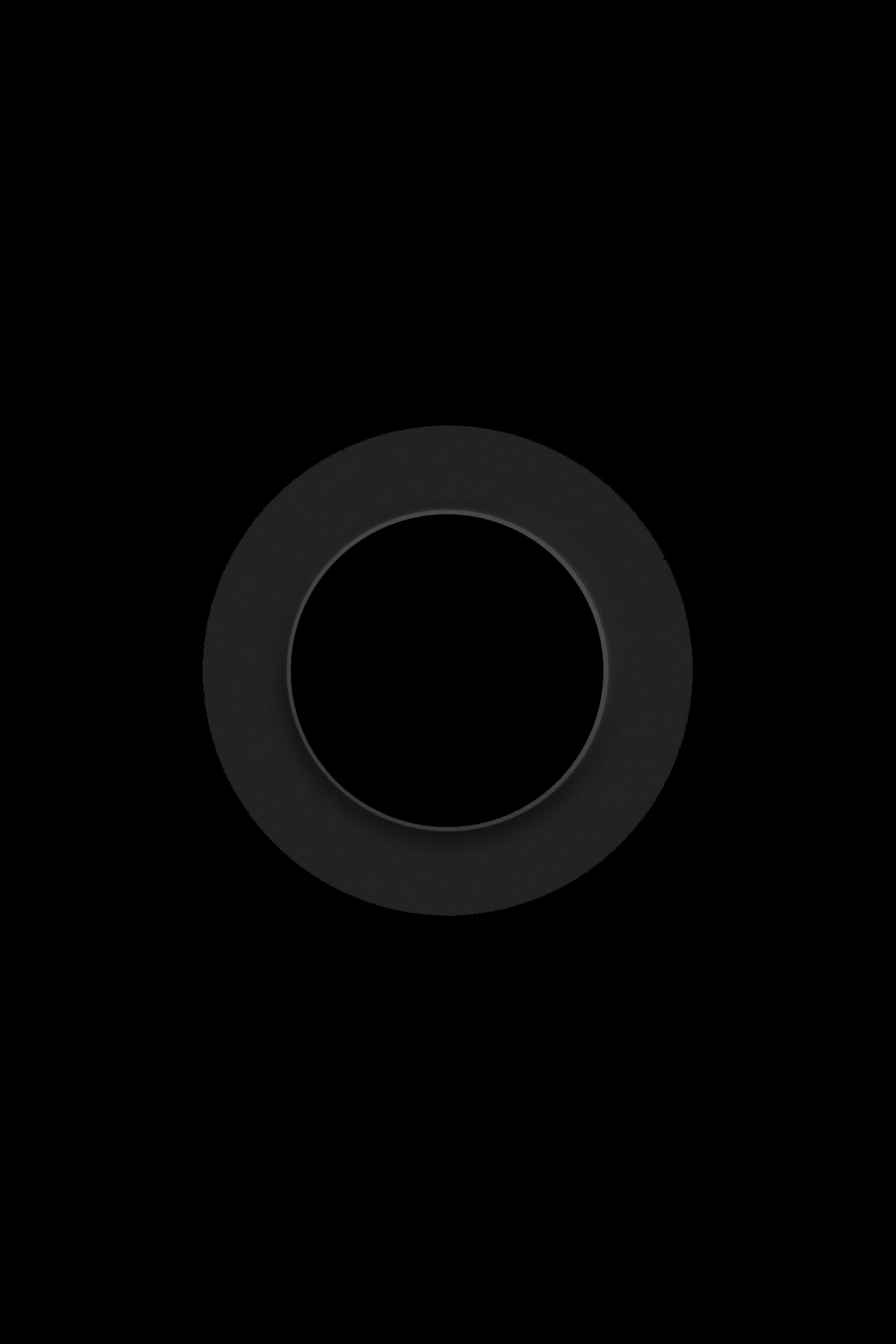 Black silicone ring for a dab rig.