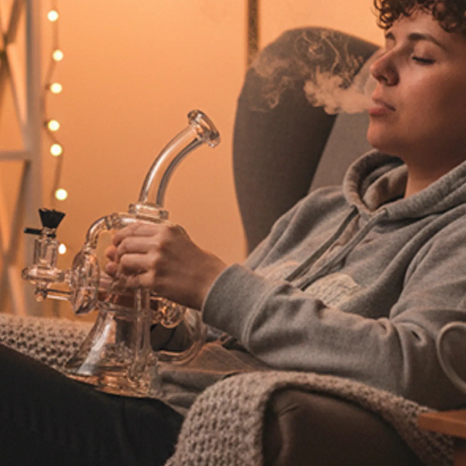 Smoke Cartel Scientific Recycler with Bent Neck Bong