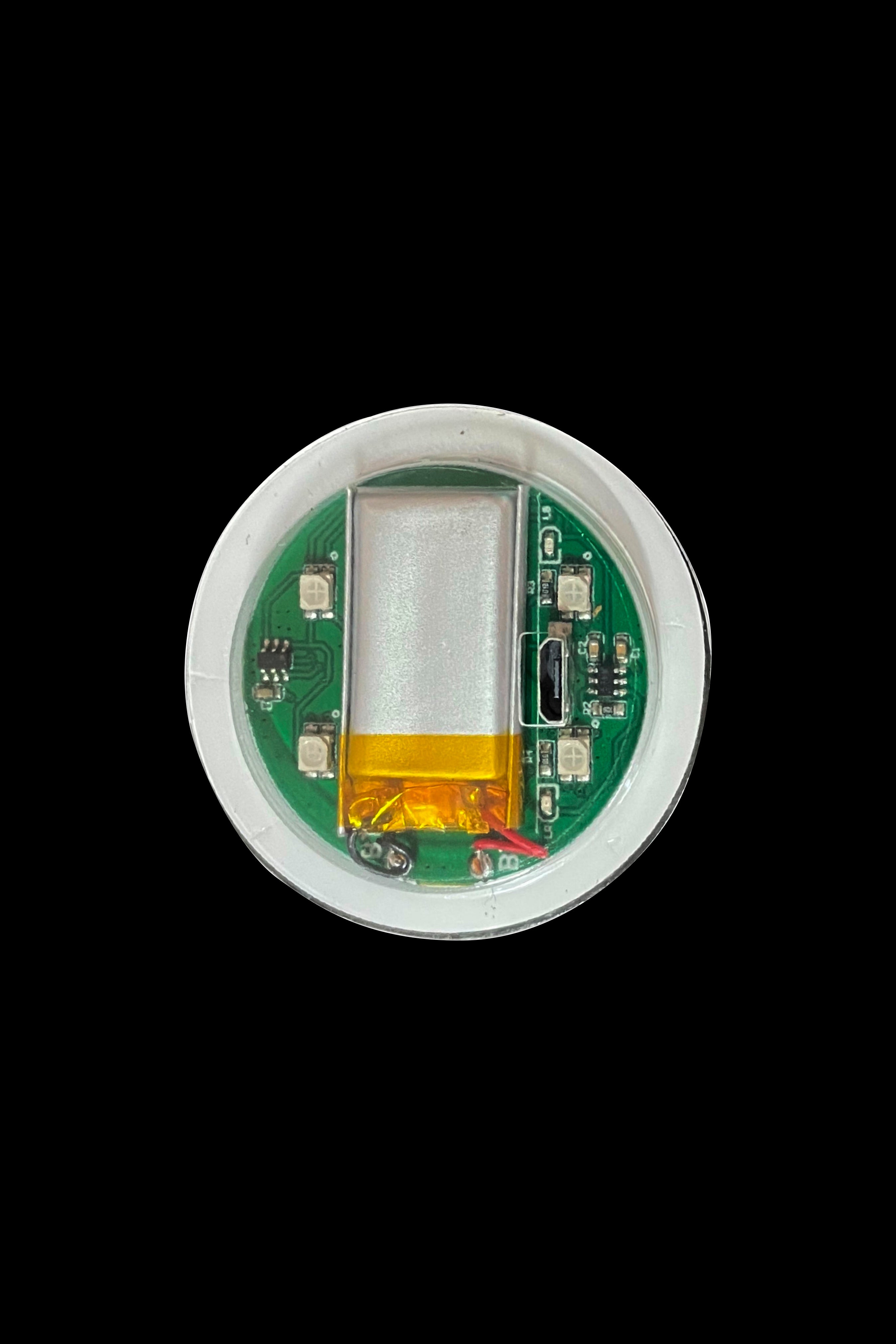 Close-up of the internal circuitry of a cannabis vaporizer pen.
