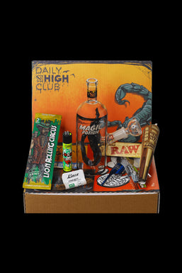 Daily High Club October 2020 Spooktober Scorpion Smoking Box