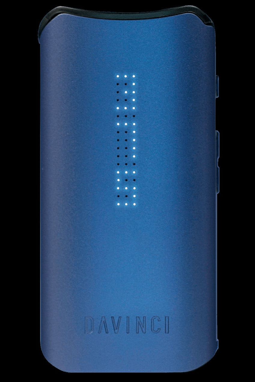 Blue DaVinci IQ2 vaporizer with illuminated display.