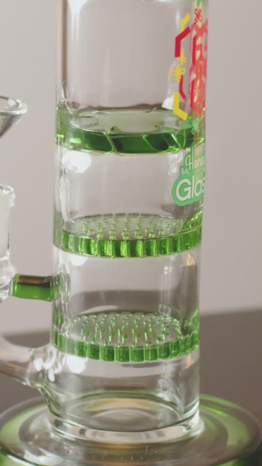 Load video: Triple Honeycomb Dab Rig
