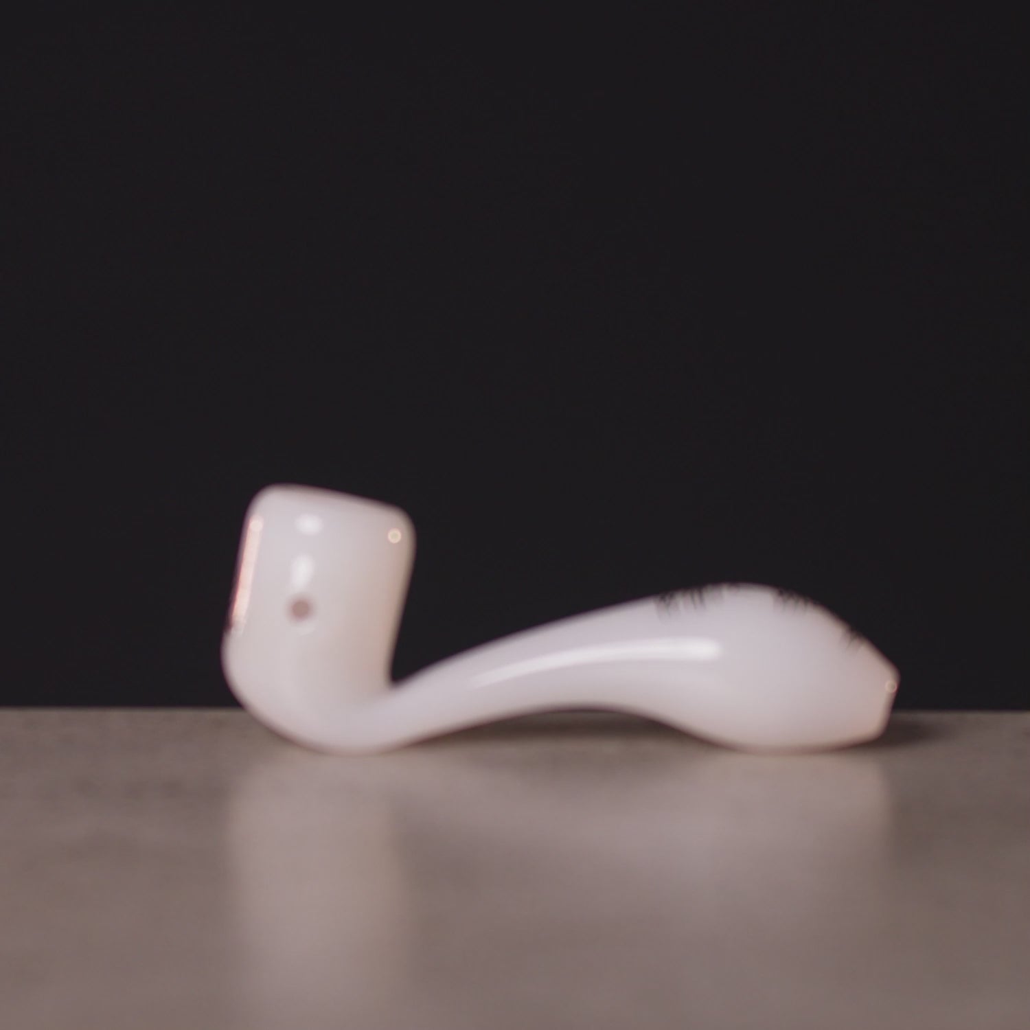 Load video: Puff Puff Pass "White Widow" Strain Pipe