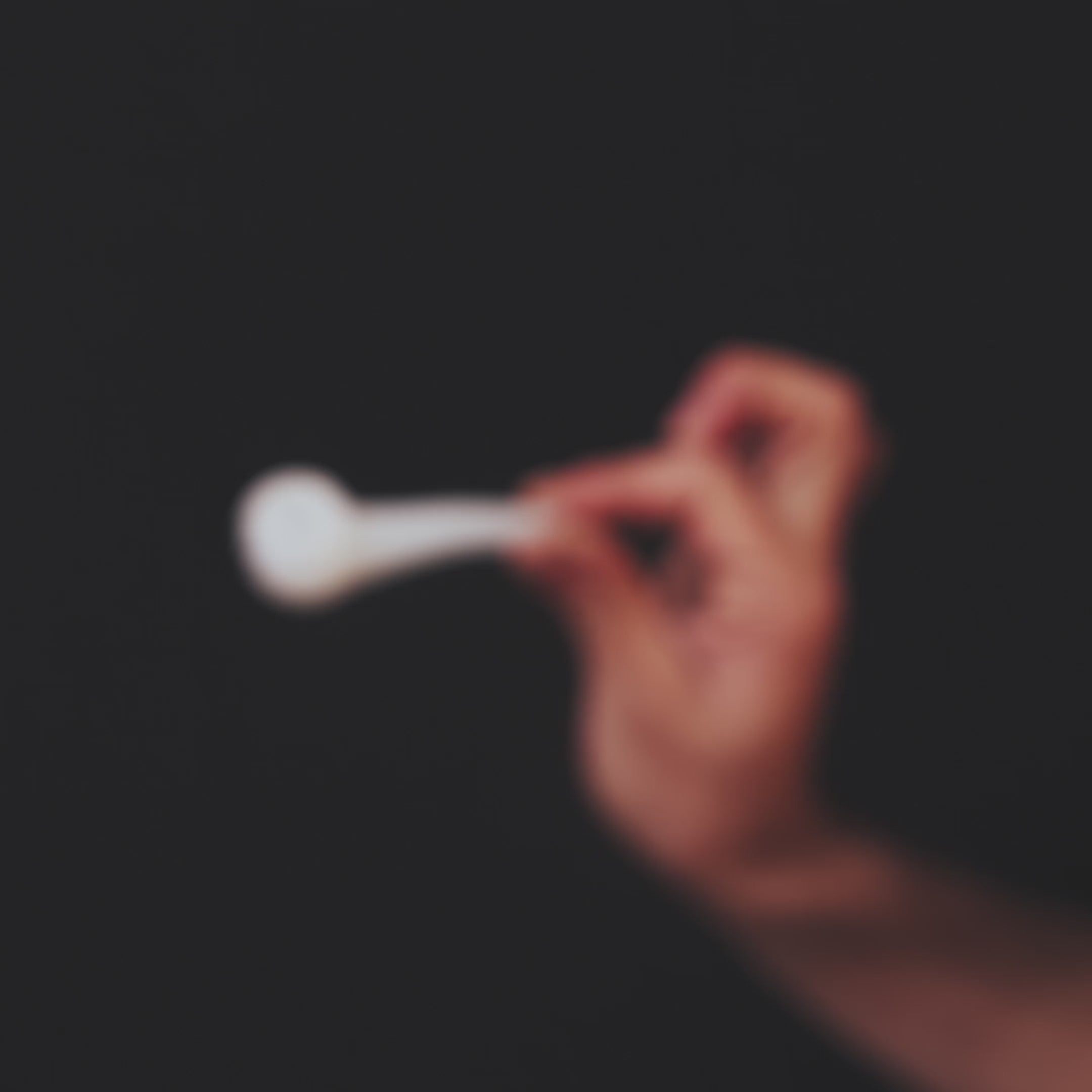 Famous X "White" Taster Hand Pipe