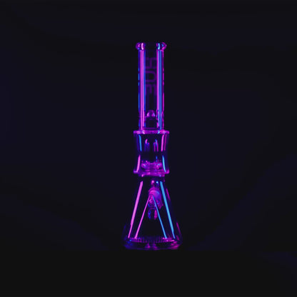 Hue - Pyramid Water Pipe Clear - 16.25"
