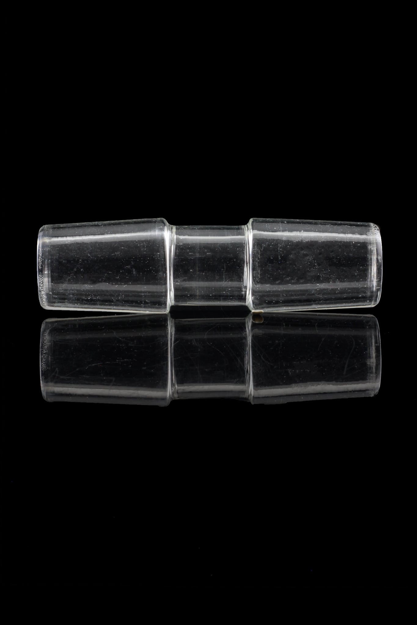 14.5mm-18.8mm - Sleek And Simple Male To Male Adapter - Smoke Cartel - 