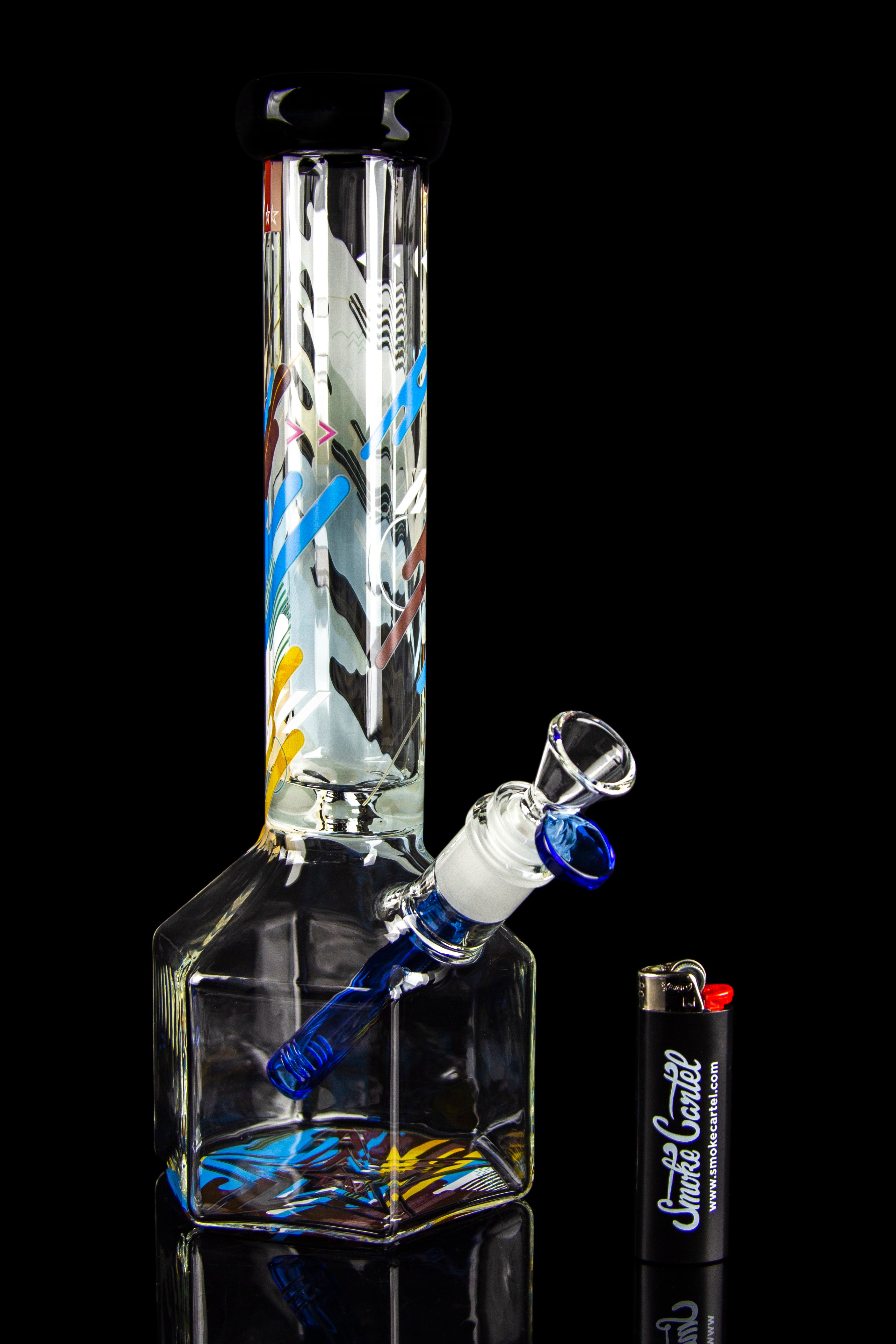 Famous Brandz Bong Octagon