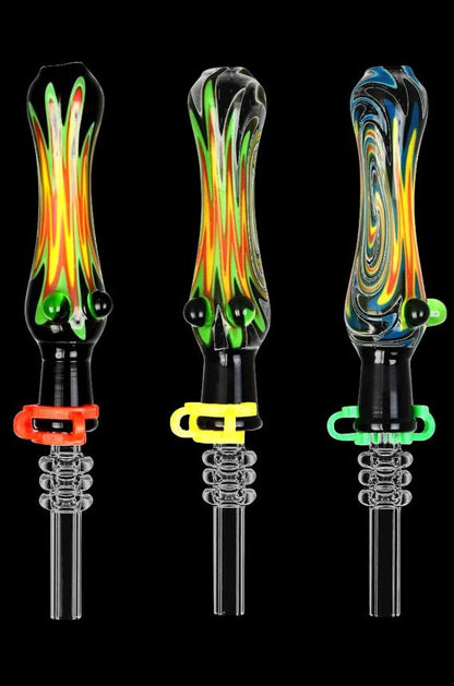 Front view of the Fully Worked Wig Wag Dab Straw with a transparent glass body and delicate, interwoven patterns.