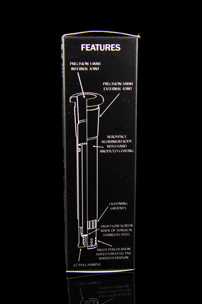 Close-up of a product box listing features of a glass water pipe (bong), including joint sizes, material, and filtration details.